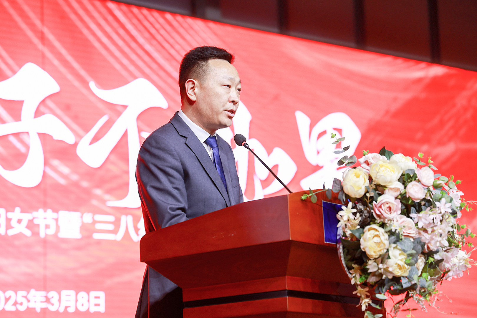 合肥河矿起重机